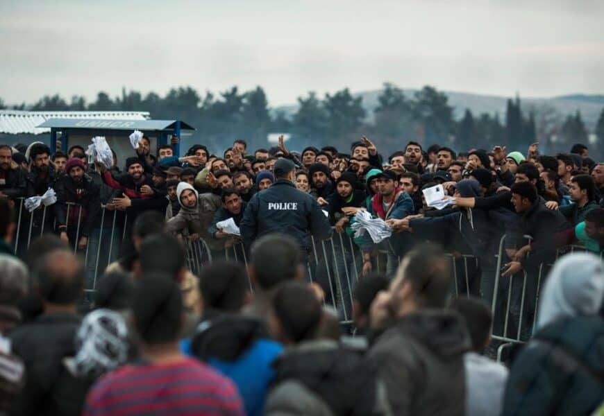 Having settled in the poker room playpoker-gift.com